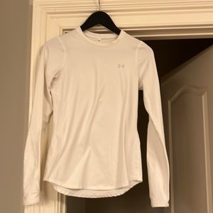 Under Armour, long sleeve exercise top, size SM